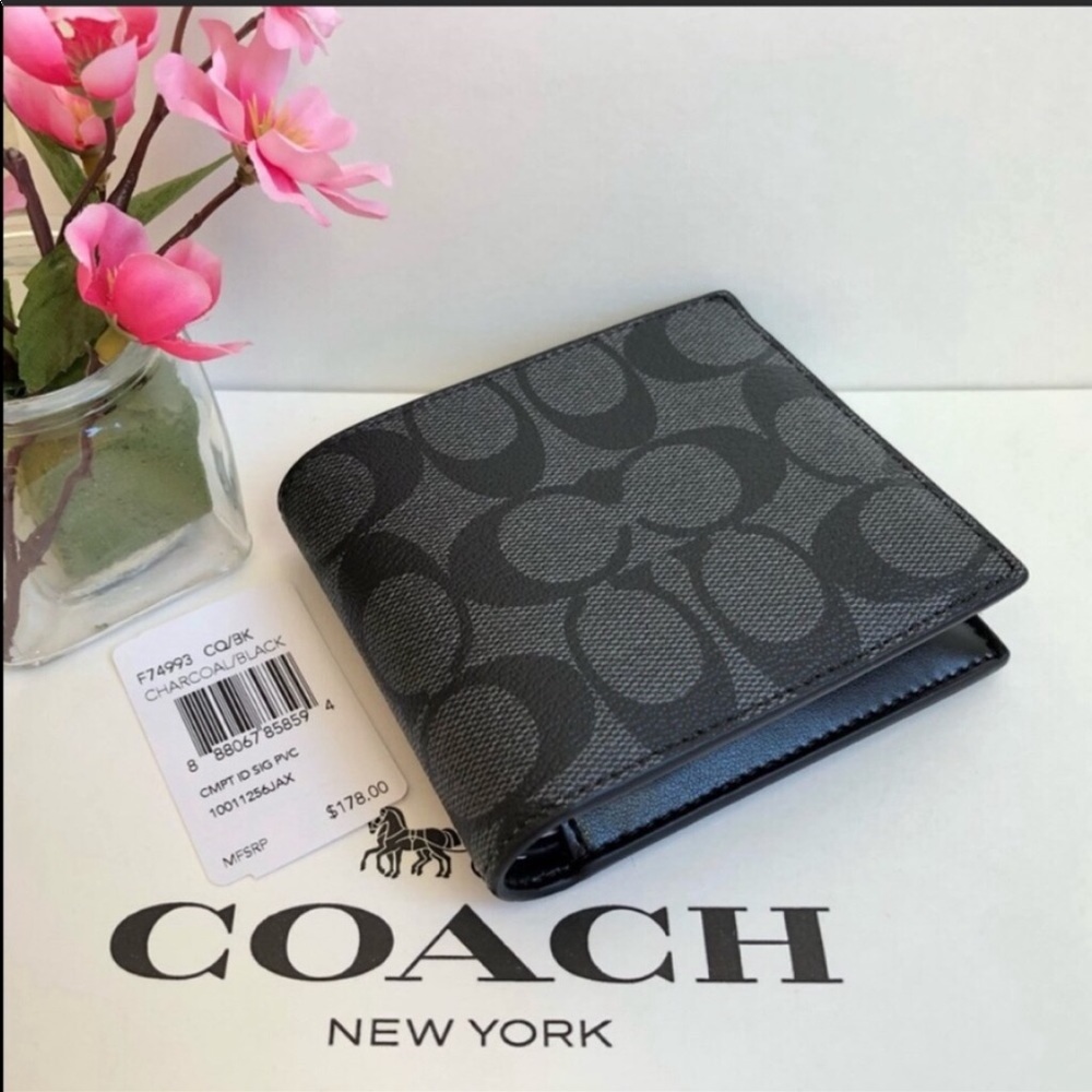 🌹Coach Men’s Compact ID Signature Wallet F74993